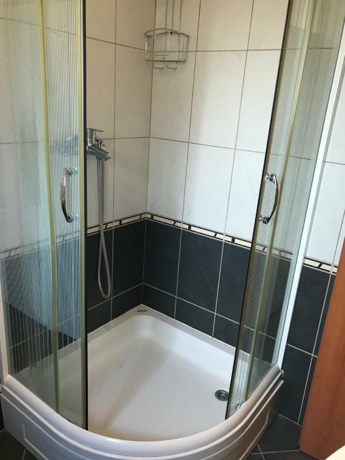 Apartments Filip โตรกีร์ ภายนอก รูปภาพ